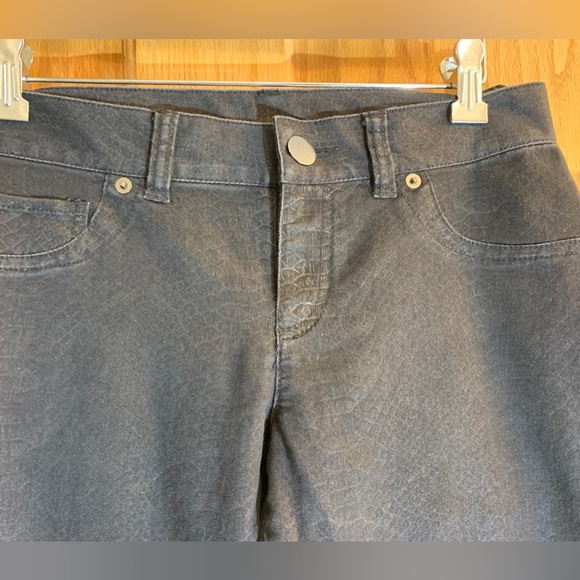 INC International Concepts Black Snakeskin Print Pant Jean Straight Leg Womens 4 - Picture 3 of 5